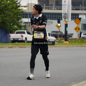 Runner Photo 1422178