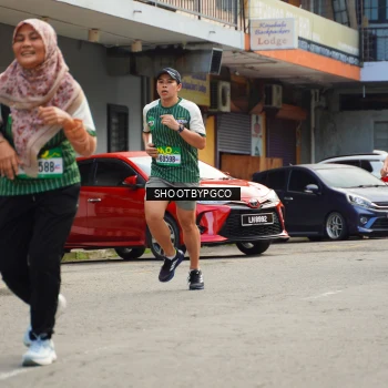 Runner Photo 1422193