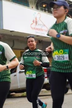 Runner Photo 1422312