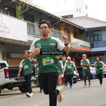 Runner Photo 1422331