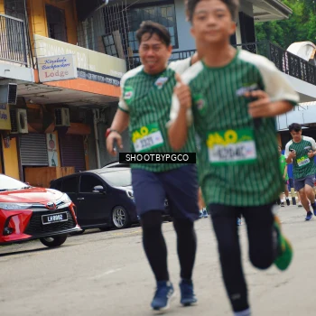 Runner Photo 1422480