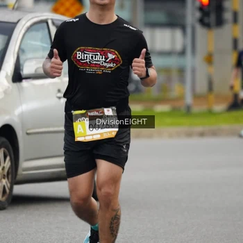 Runner Photo 1422710