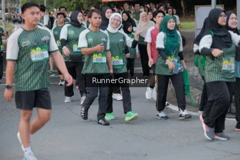 Runner Photo 1423014