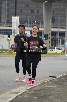 Runner Photo 1423196