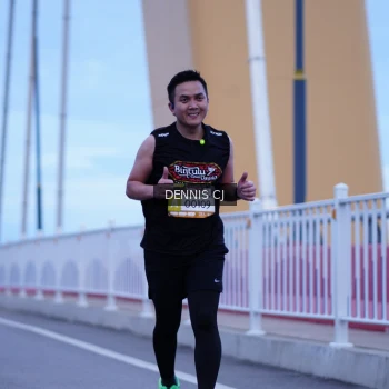 Runner Photo 1423220