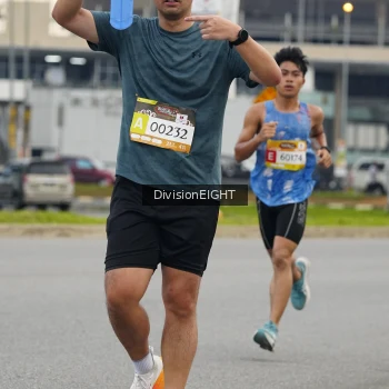 Runner Photo 1423274