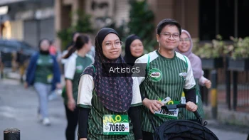 Runner Photo 1423416