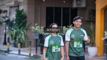 Runner Photo 1423579