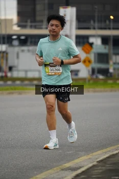 Runner Photo 1424042