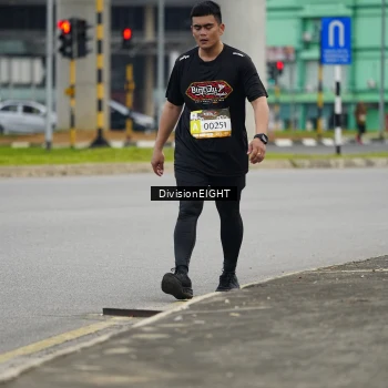 Runner Photo 1424151