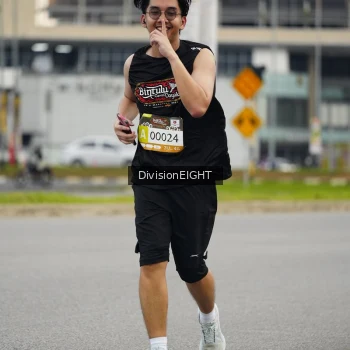 Runner Photo 1424312