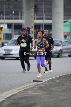 Runner Photo 1424407