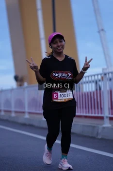 Runner Photo 1424433