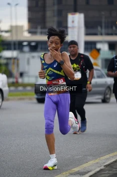 Runner Photo 1424441