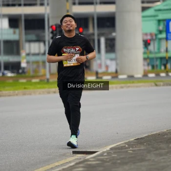 Runner Photo 1424518
