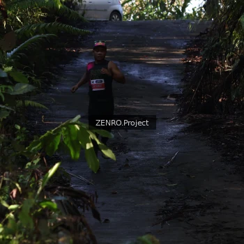 Runner Photo 1425247