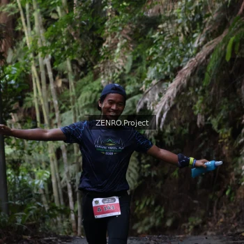 Runner Photo 1425353