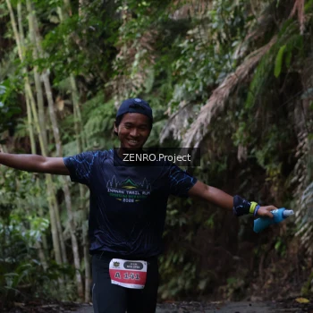 Runner Photo 1425389
