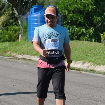 Runner Photo 1426200