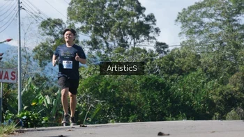 Runner Photo 1426391