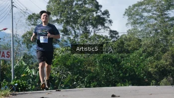 Runner Photo 1426428