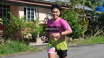 Runner Photo 1426624