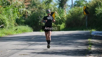 Runner Photo 1426651