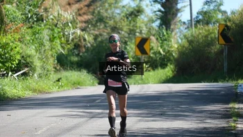 Runner Photo 1426654