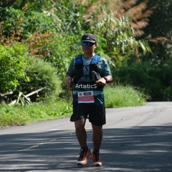 Runner Photo 1426723