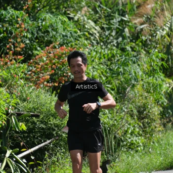 Runner Photo 1426938