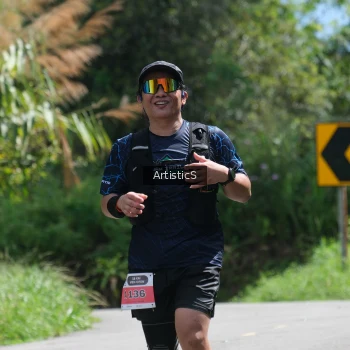 Runner Photo 1427280