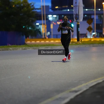 Runner Photo 1427410