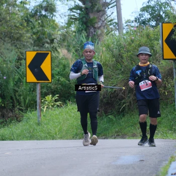 Runner Photo 1427523