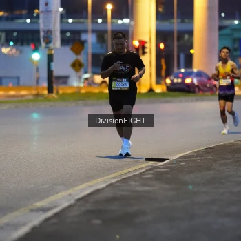 Runner Photo 1427818