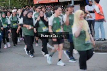 Runner Photo 1427833