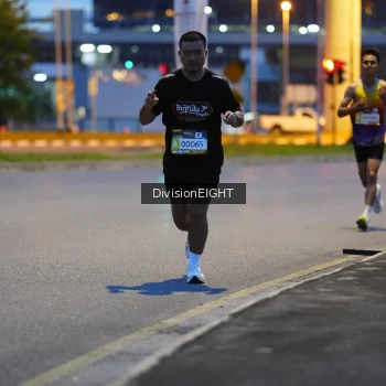Runner Photo 1427838