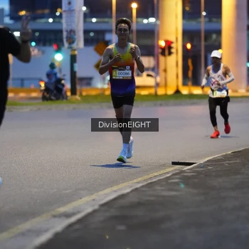 Runner Photo 1427859