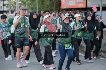 Runner Photo 1428446