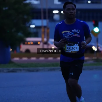 Runner Photo 1428791