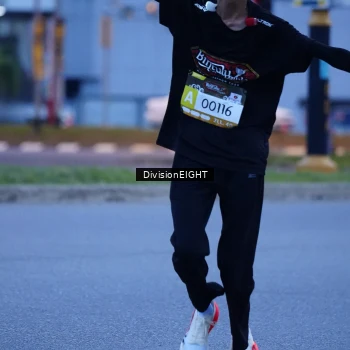 Runner Photo 1429425