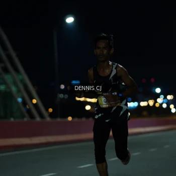 Runner Photo 1429524