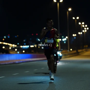 Runner Photo 1429542