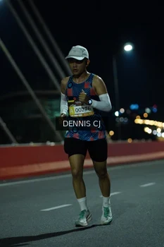 Runner Photo 1429905