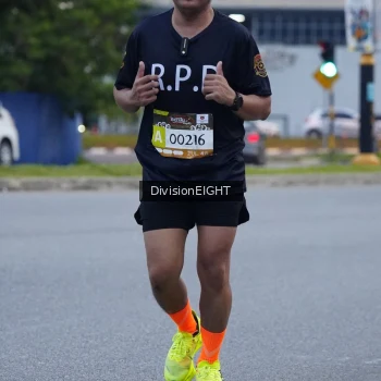Runner Photo 1429906