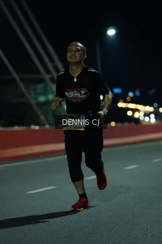Runner Photo 1429915