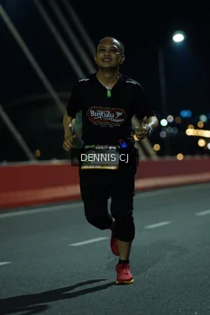 Runner Photo 1429920