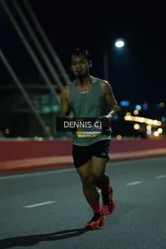 Runner Photo 1429988