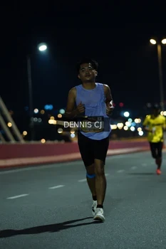 Runner Photo 1429995