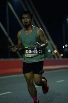 Runner Photo 1429996