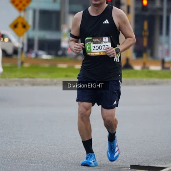 Runner Photo 1430031